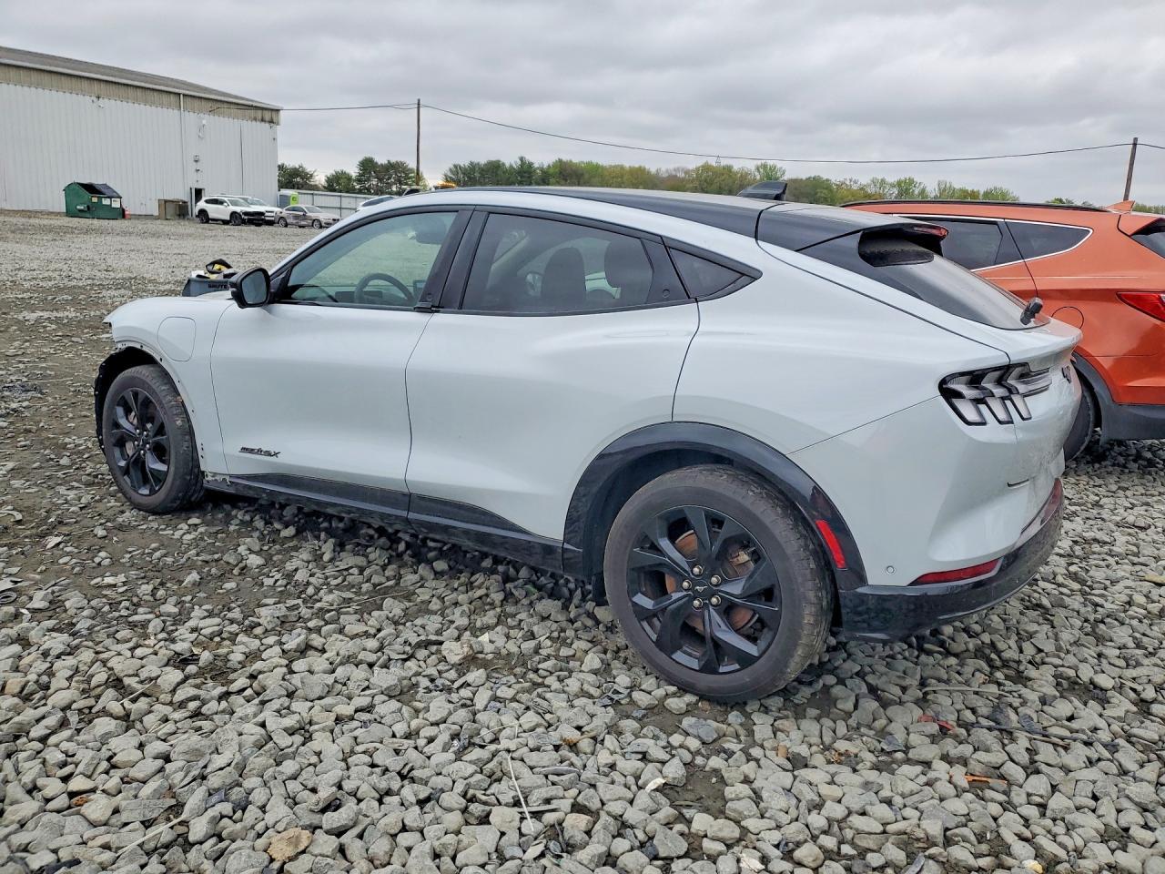2023 FORD Mustang Mach-E