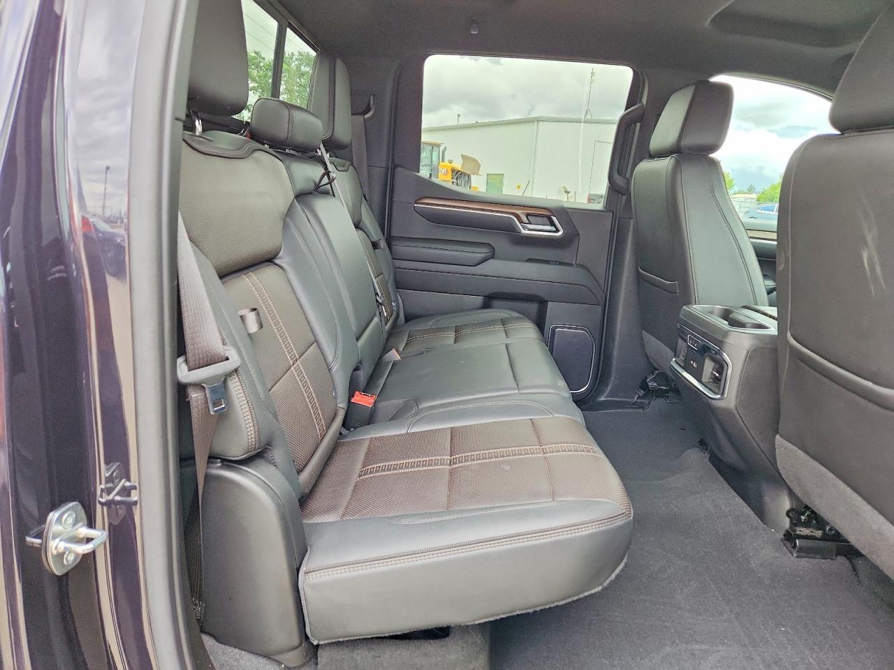 2023 CHEVROLET Silverado