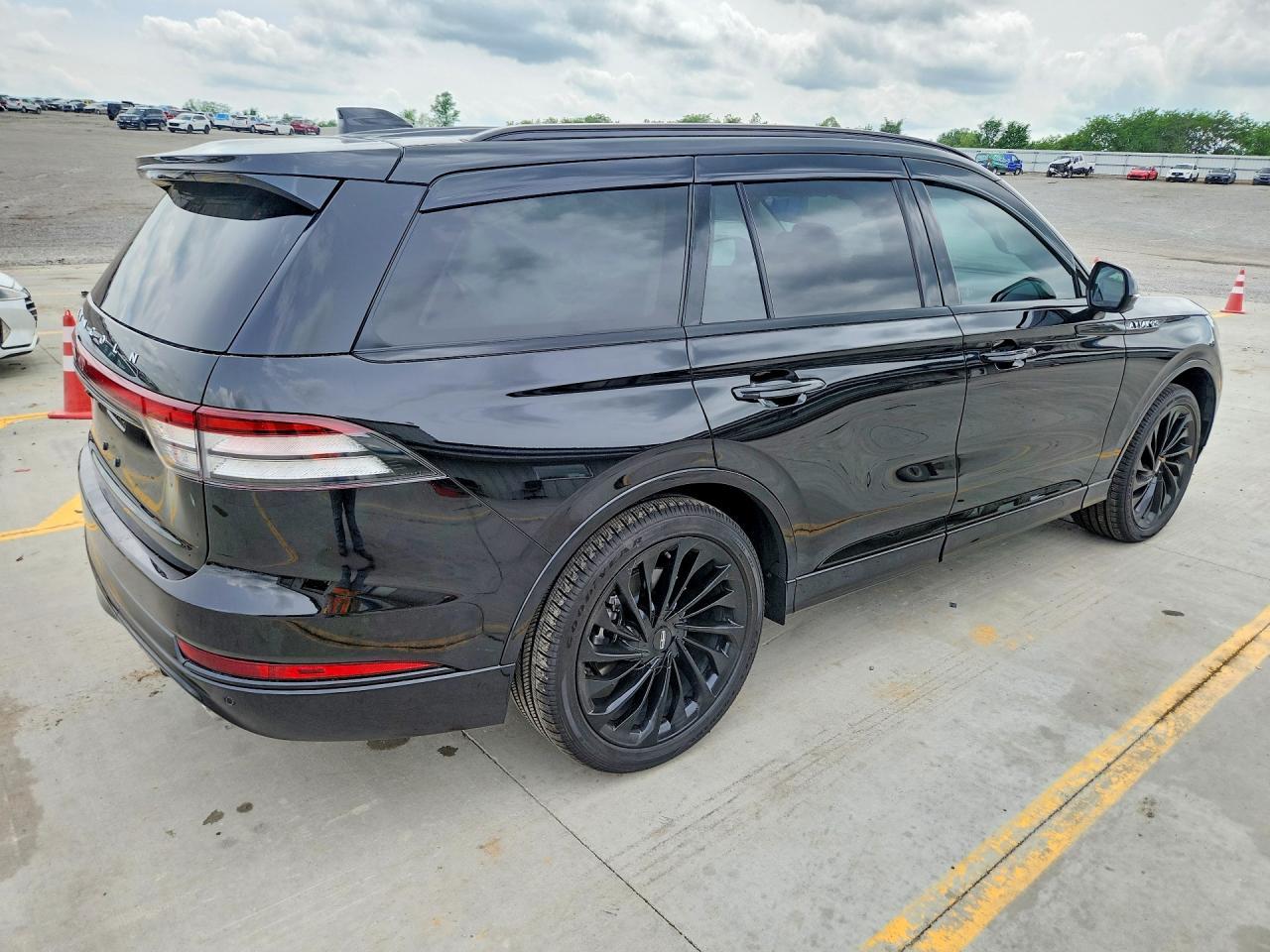 2026 LINCOLN Aviator