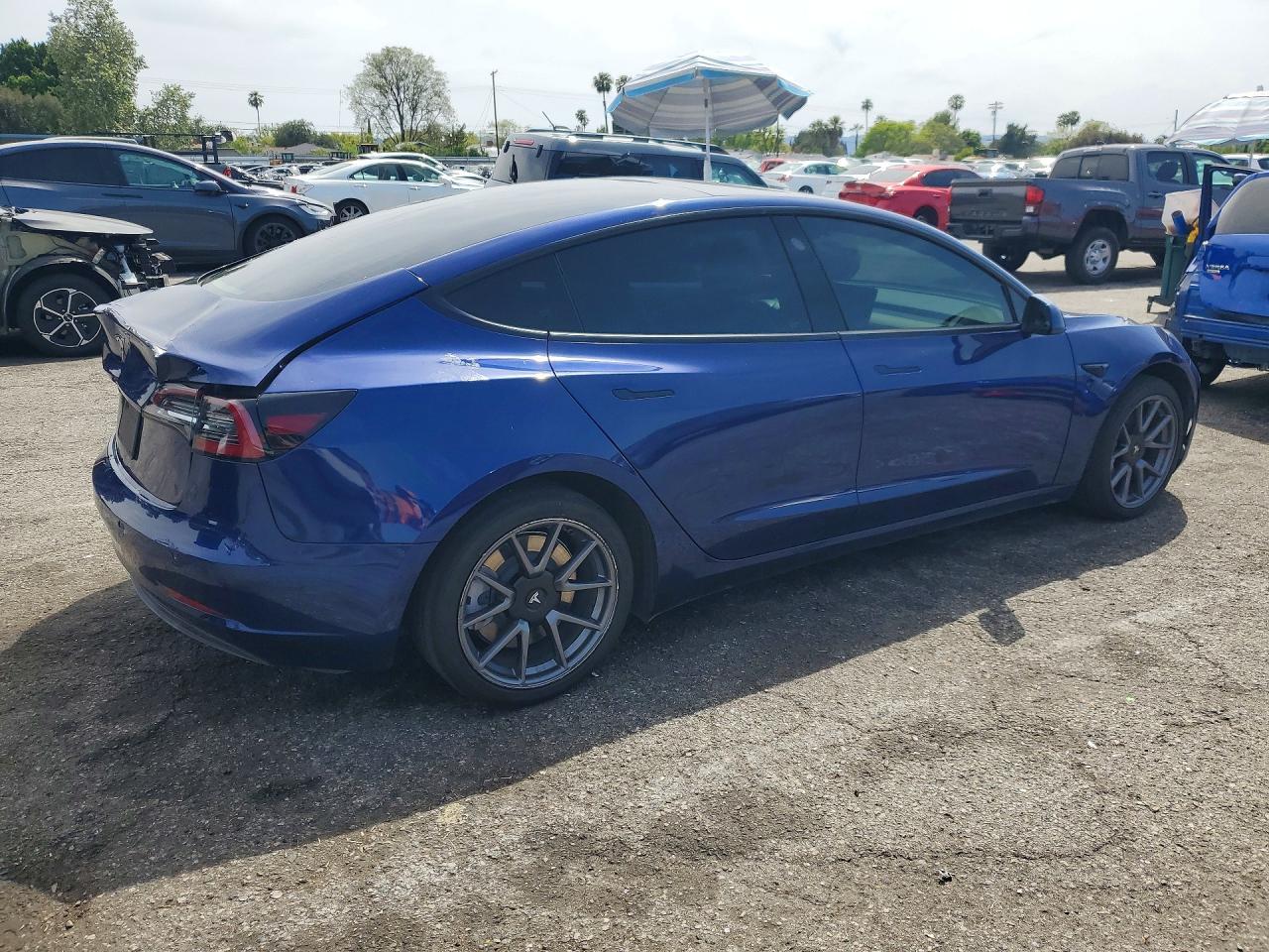 2022 TESLA MODEL 3
