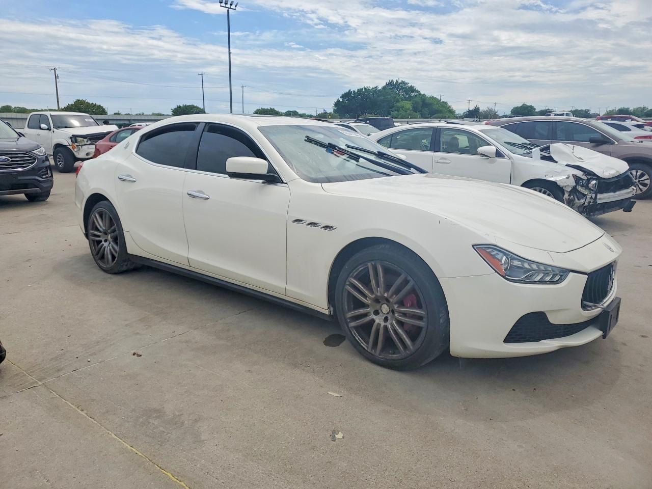 2016 MASERATI Ghibli