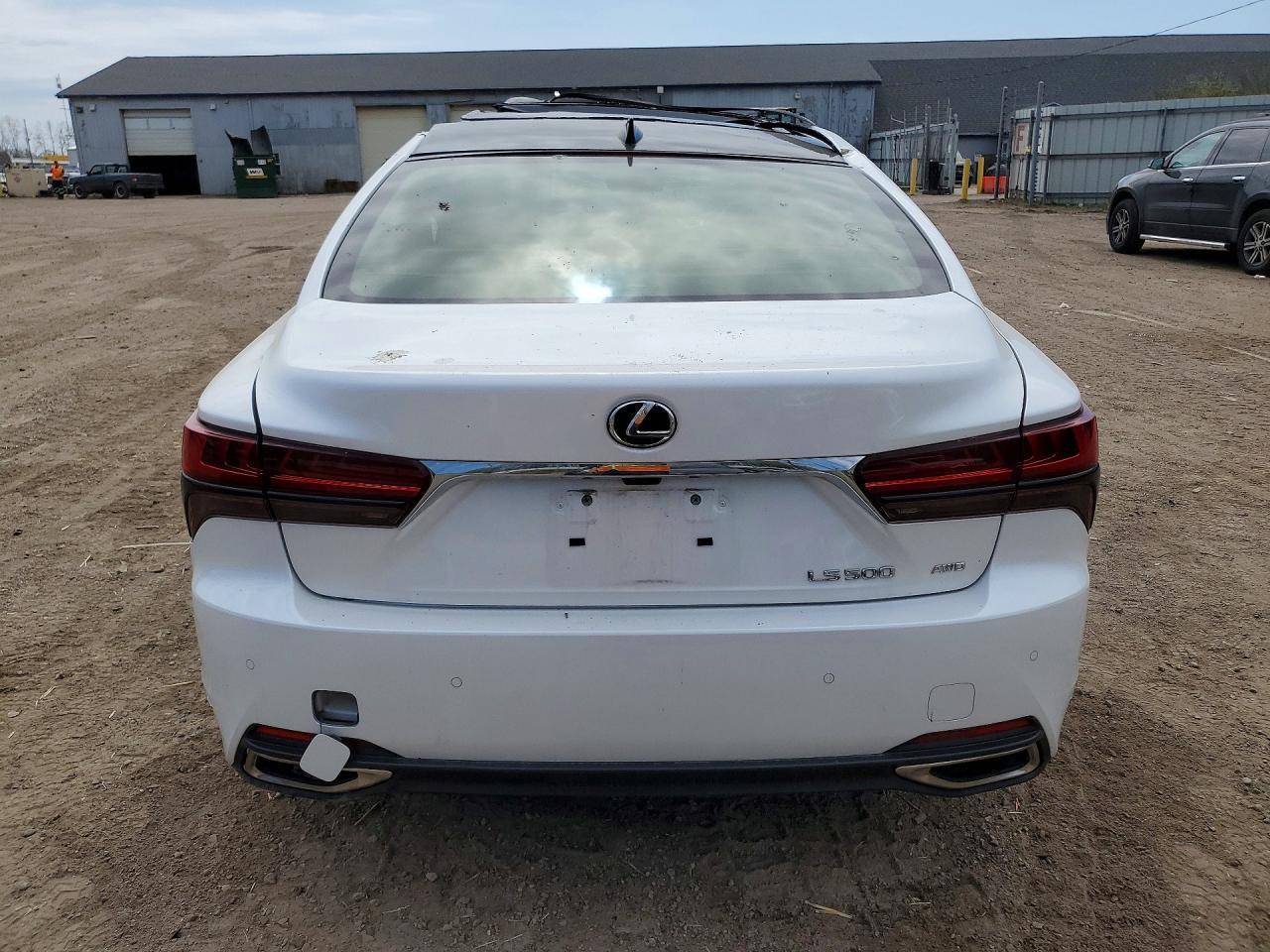 2022 LEXUS LS 500