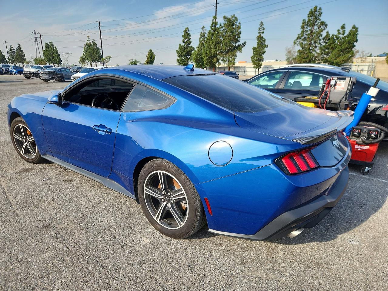 2024 FORD MUSTANG