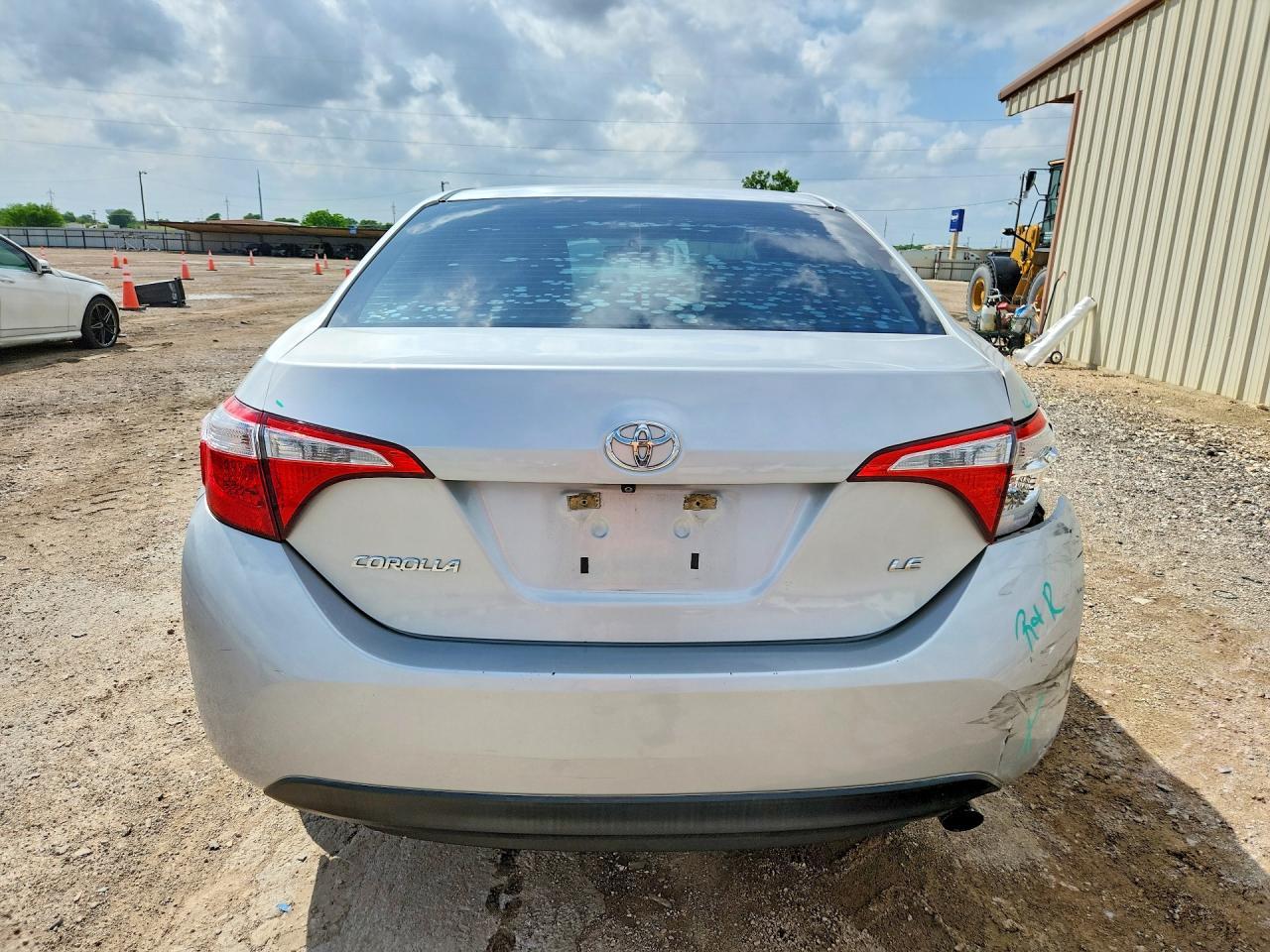 2015 TOYOTA COROLLA