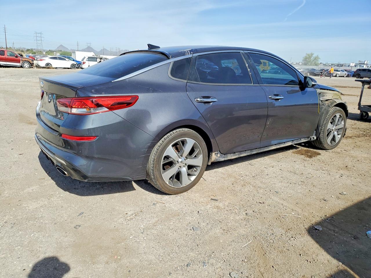 2019 KIA OPTIMA