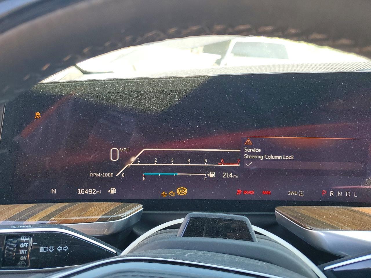 2025 CADILLAC ESCALADE