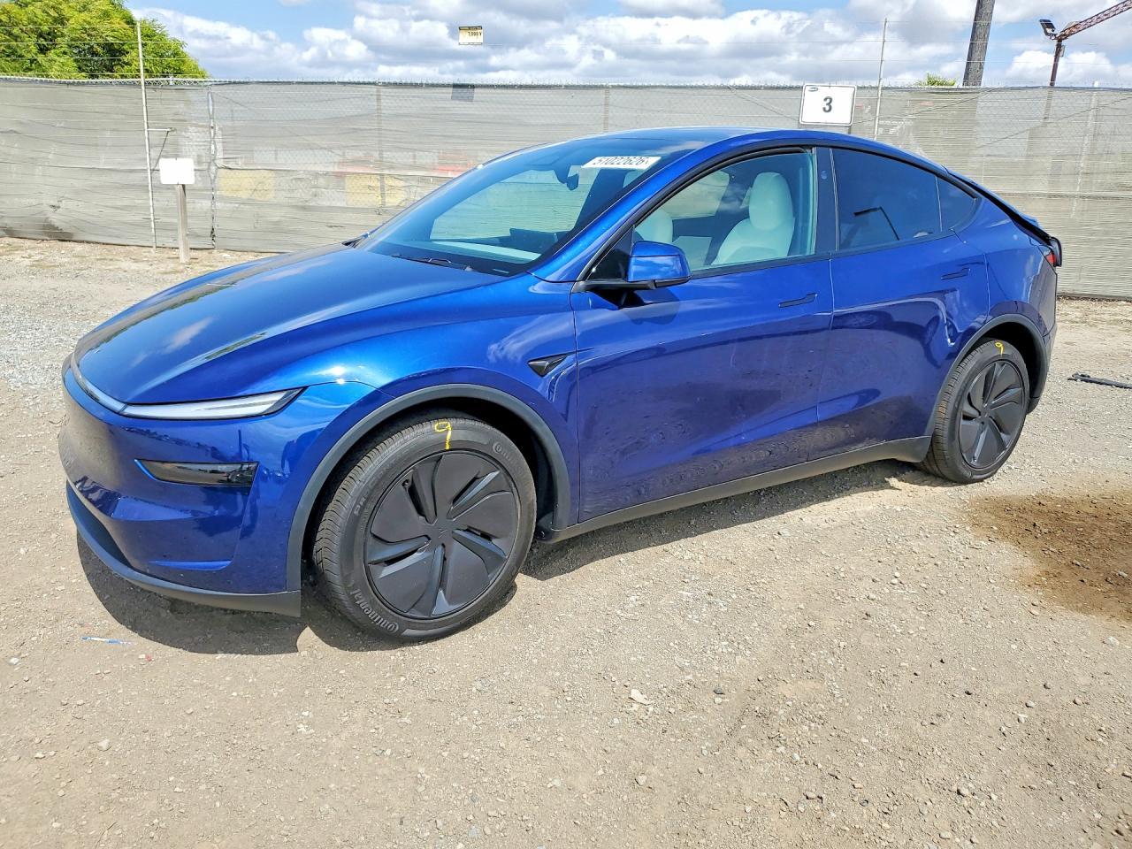 2026 TESLA MODEL Y