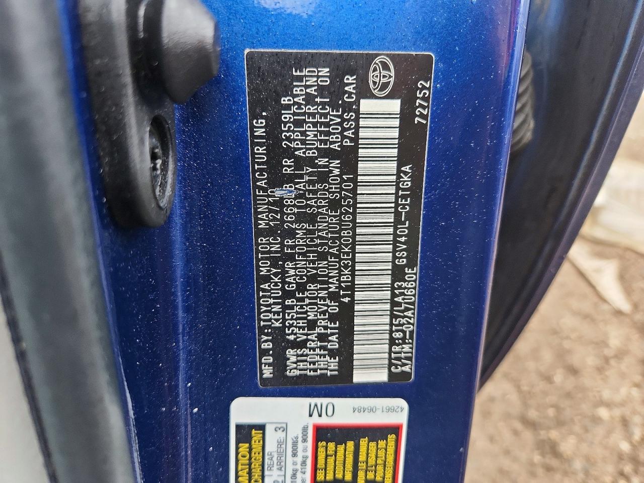 2011 TOYOTA CAMRY