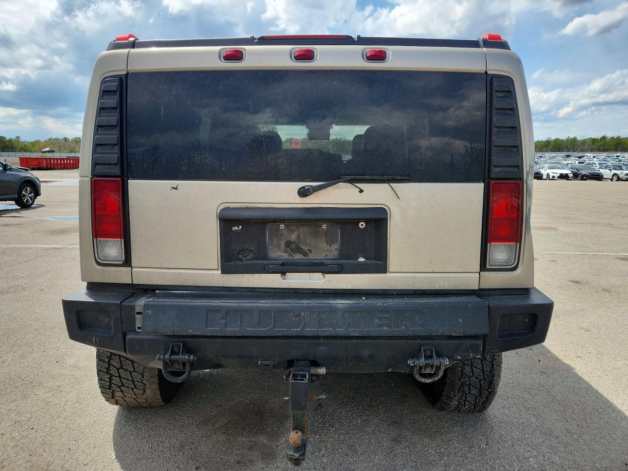 2005 HUMMER H2