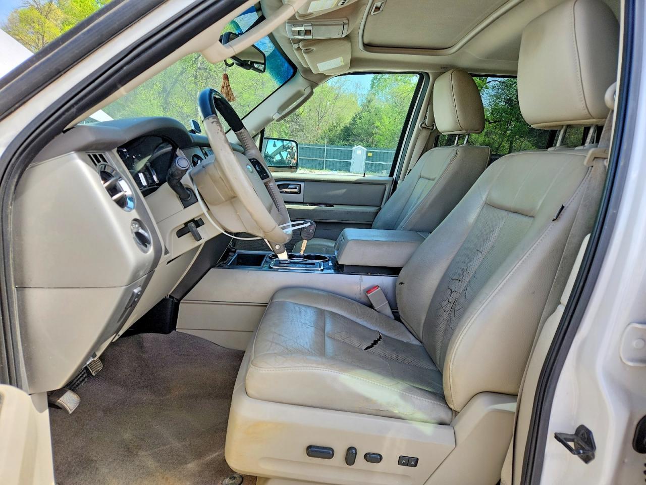 2014 FORD Expedition