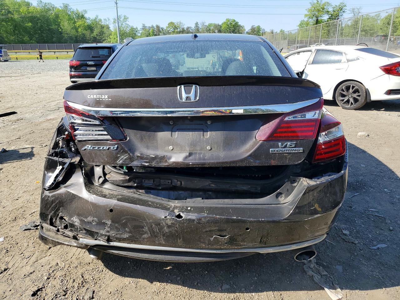 2017 HONDA ACCORD