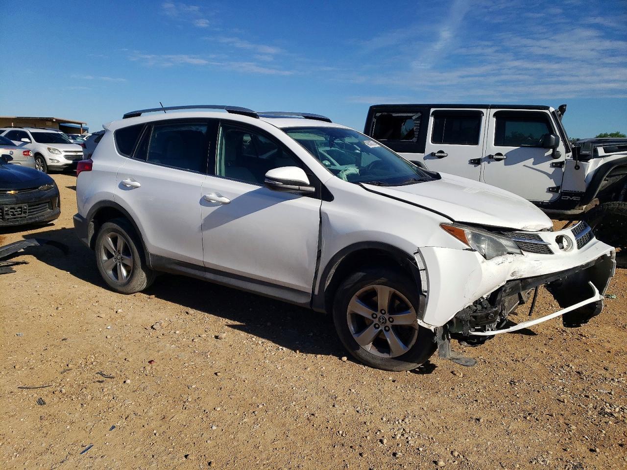 2015 TOYOTA RAV4