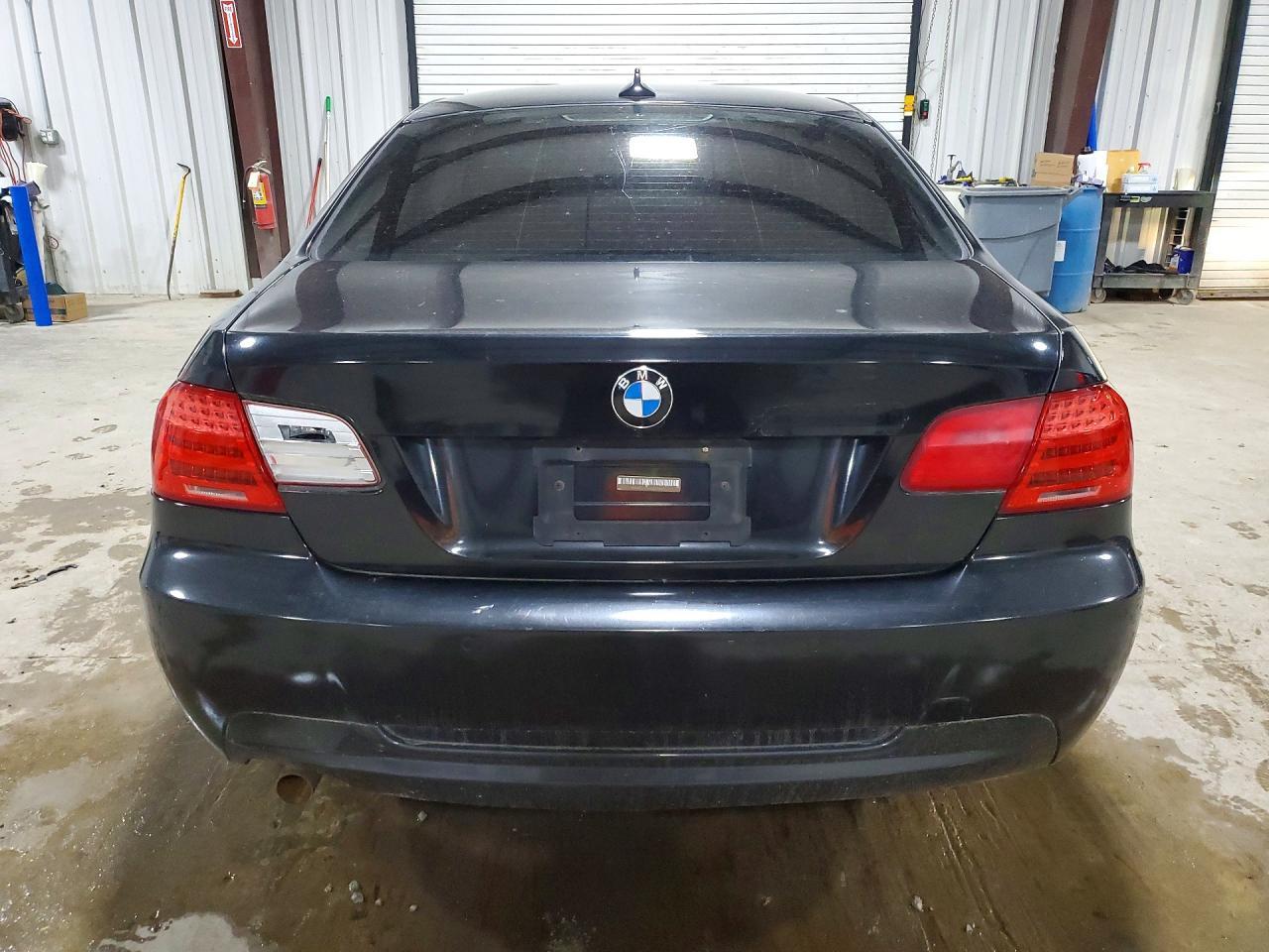 2011 BMW 3 SERIES