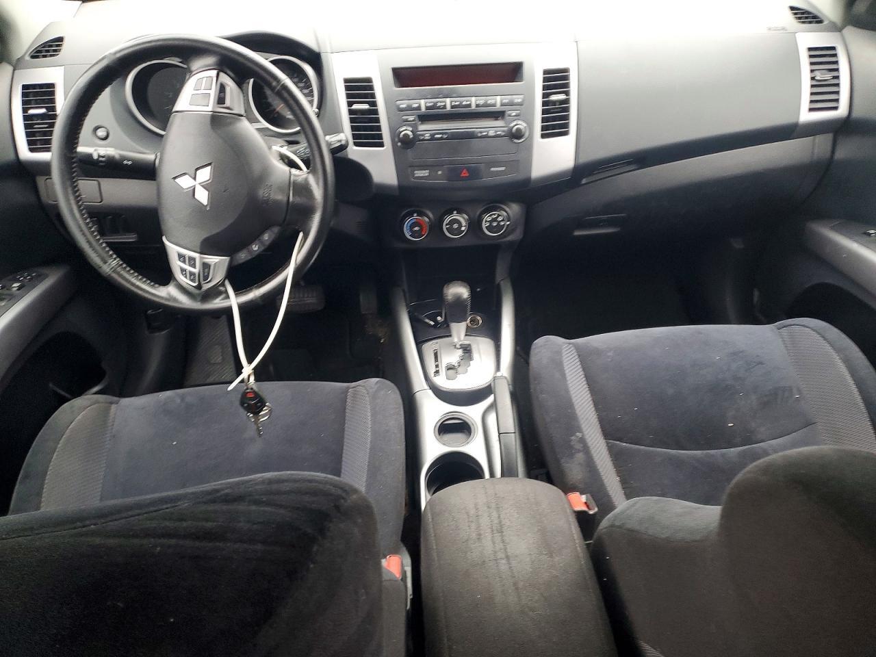 2012 MITSUBISHI outlander