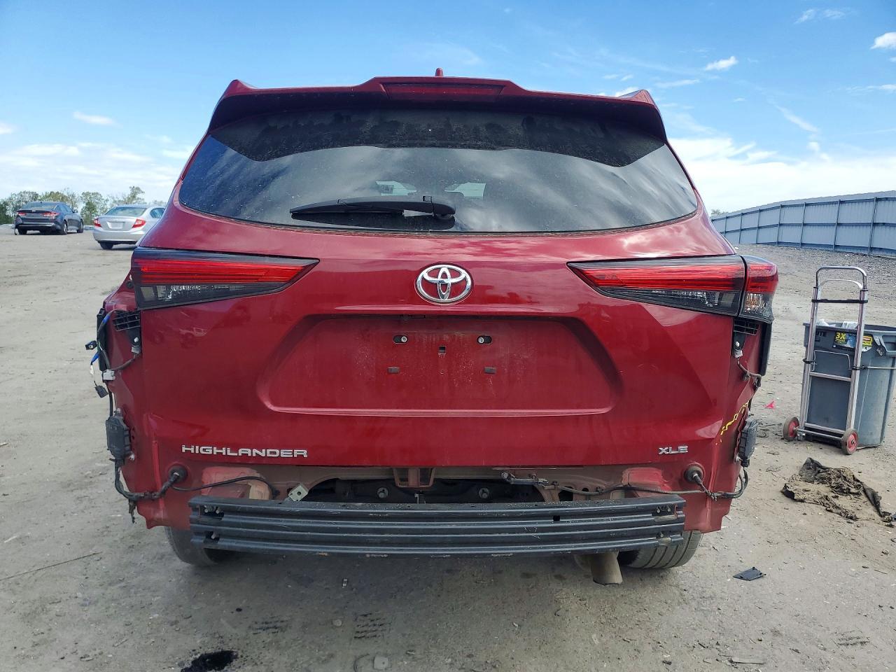 2023 TOYOTA HIGHLANDER