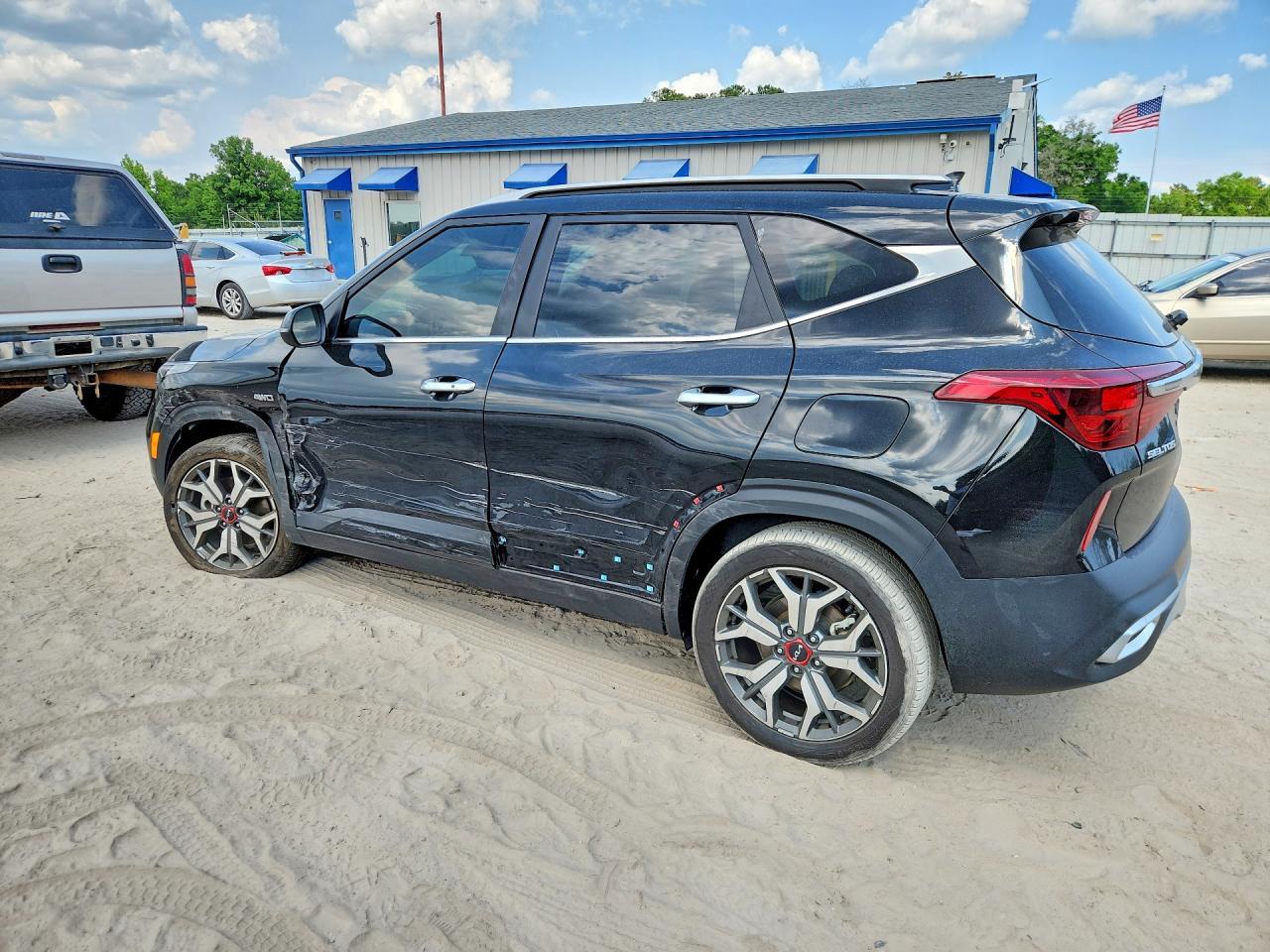 2023 KIA SELTOS