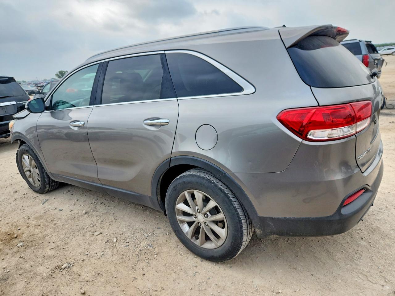 2017 KIA SORENTO