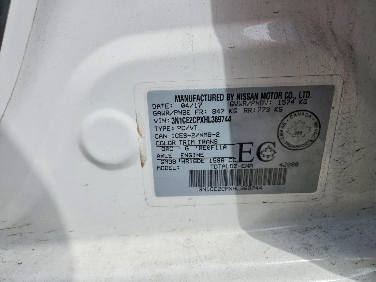 2017 NISSAN Versa Note