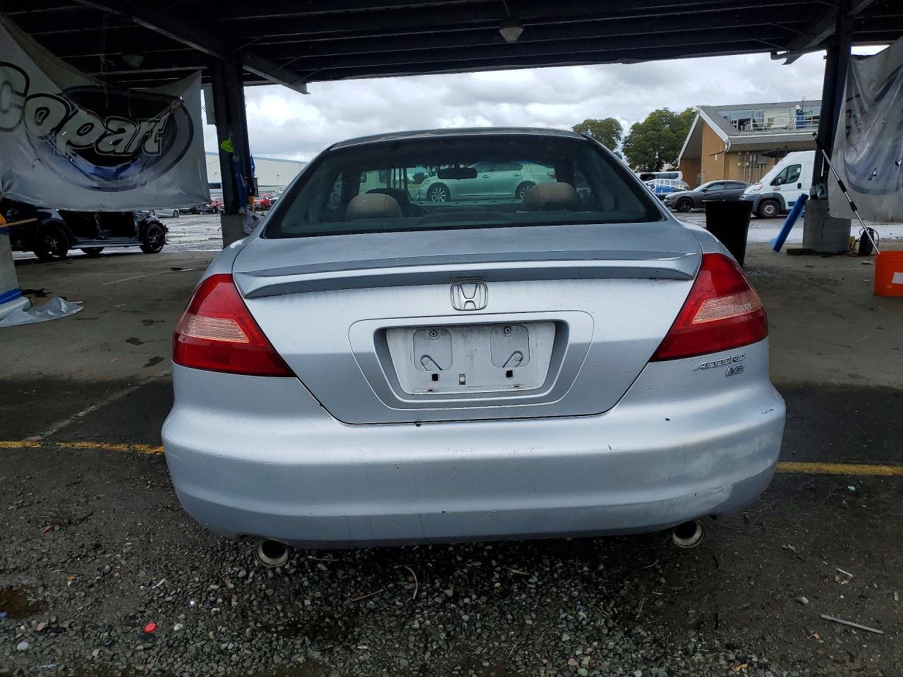 2005 HONDA ACCORD