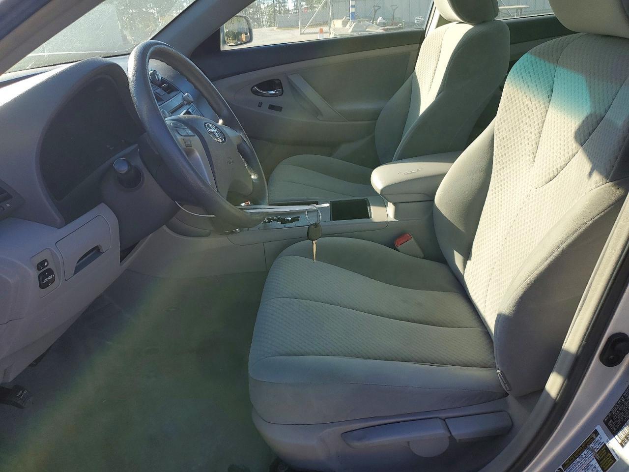 2009 TOYOTA CAMRY