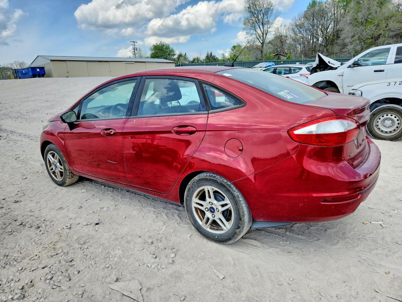 2017 FORD Fiesta