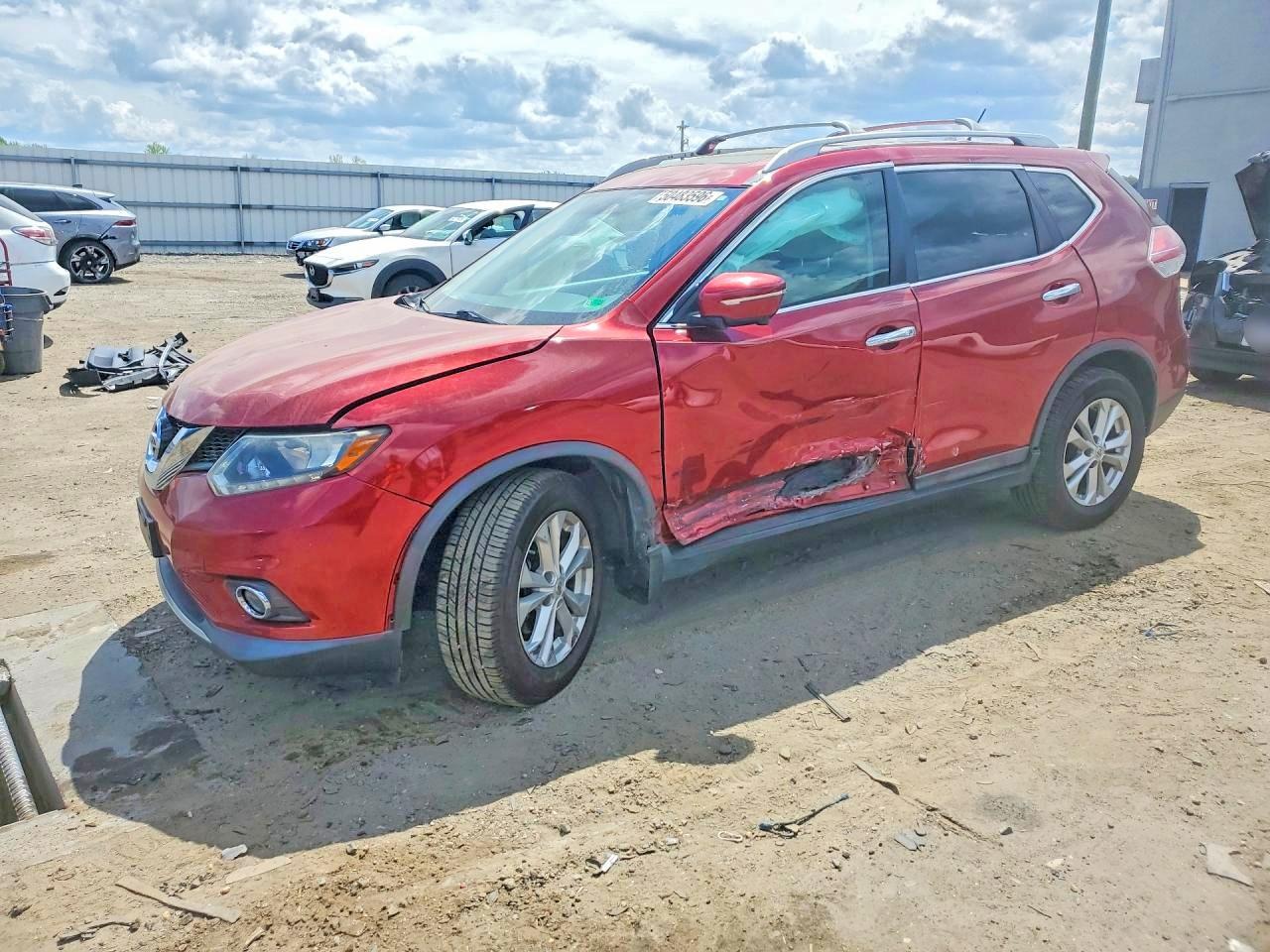 2015 NISSAN ROGUE