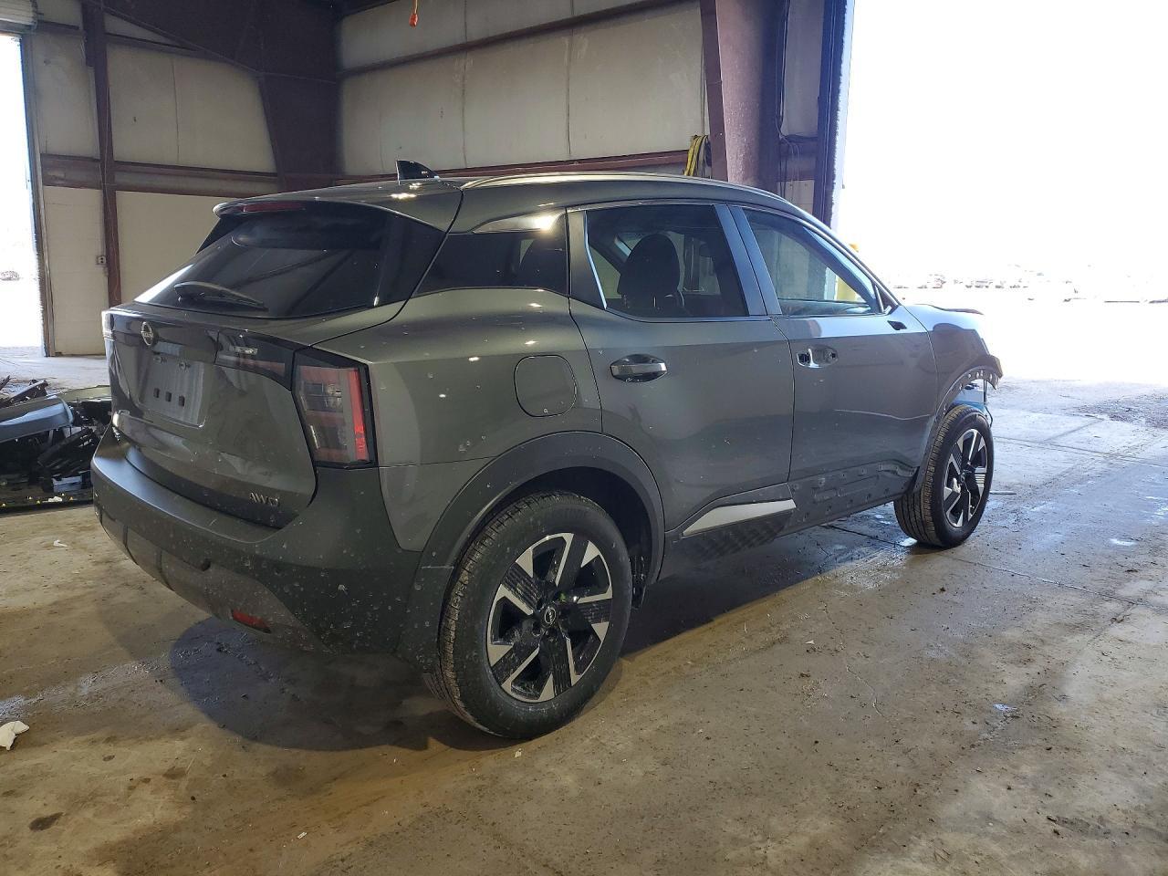 2026 NISSAN KICKS