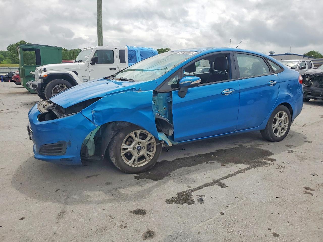 2016 FORD Fiesta
