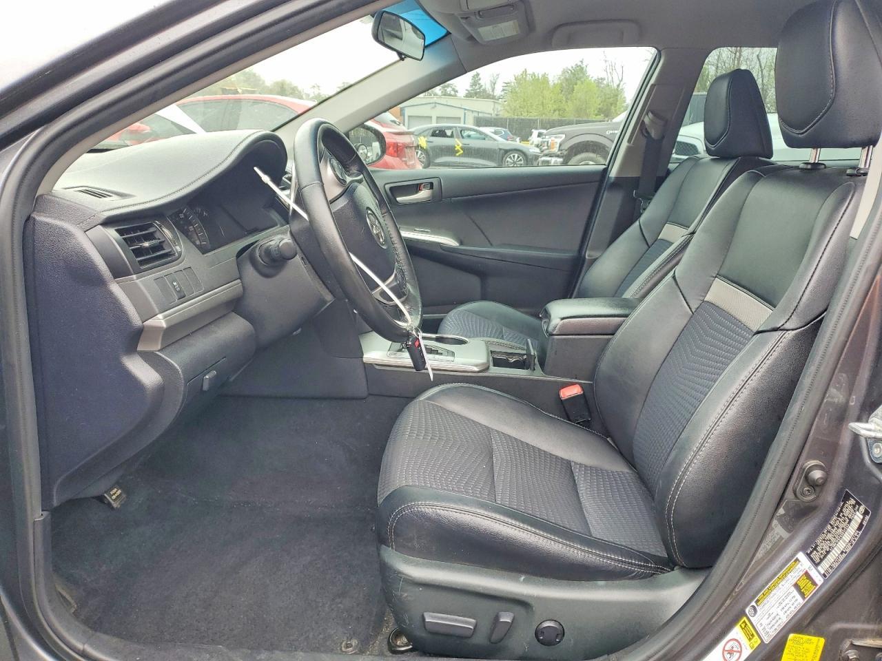 2012 TOYOTA CAMRY