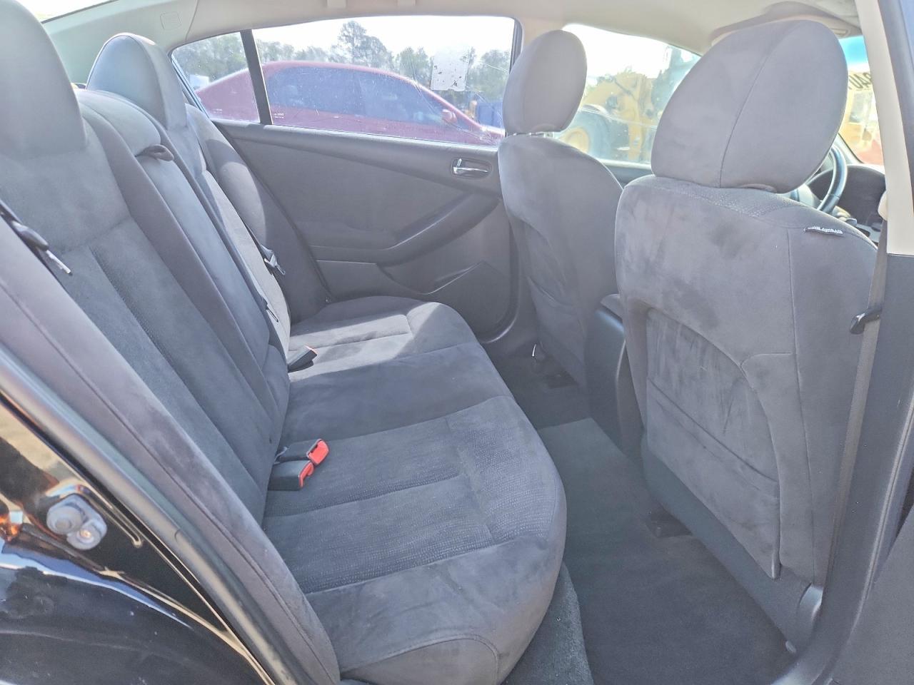 2011 NISSAN ALTIMA