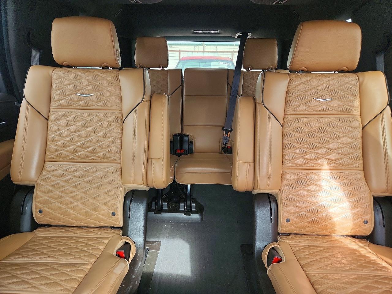 2024 CADILLAC ESCALADE