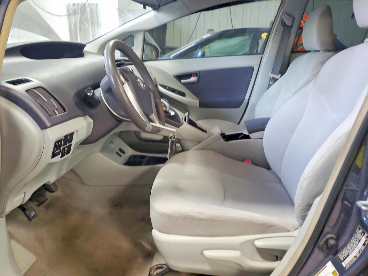 2010 TOYOTA PRIUS