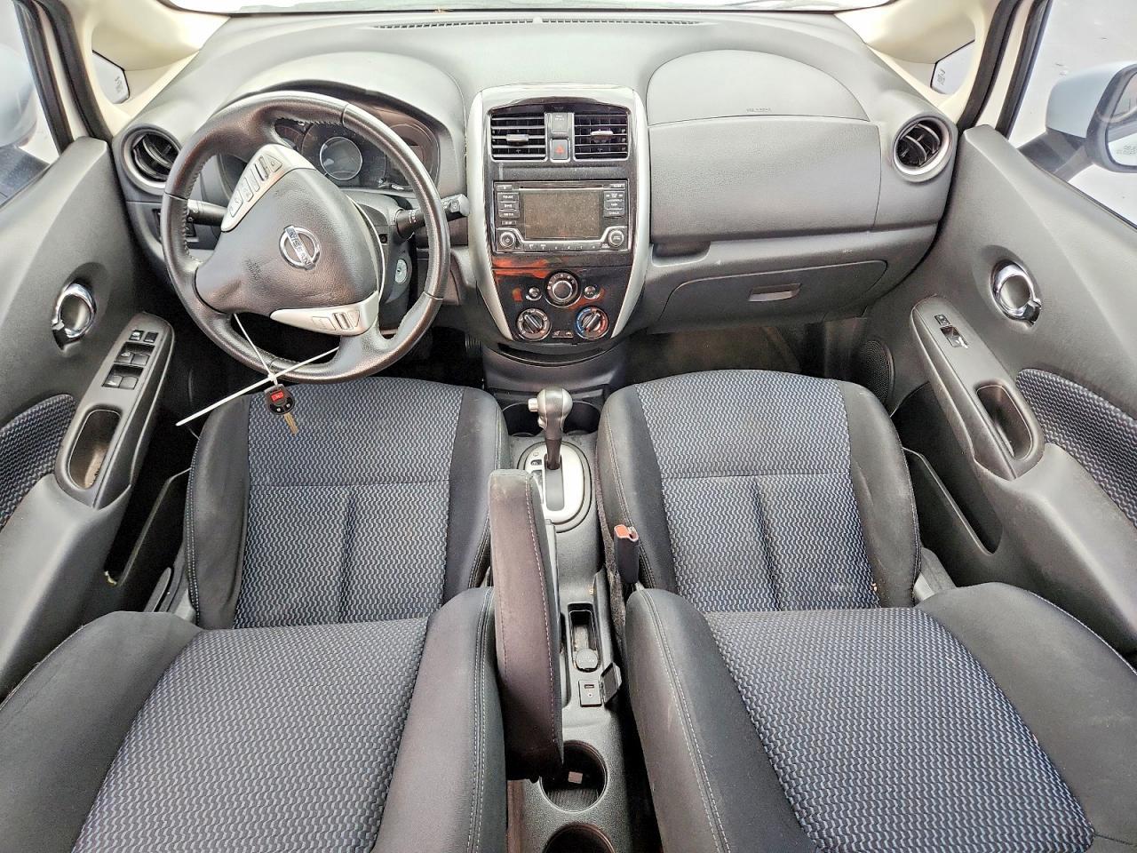 2016 NISSAN Versa Note