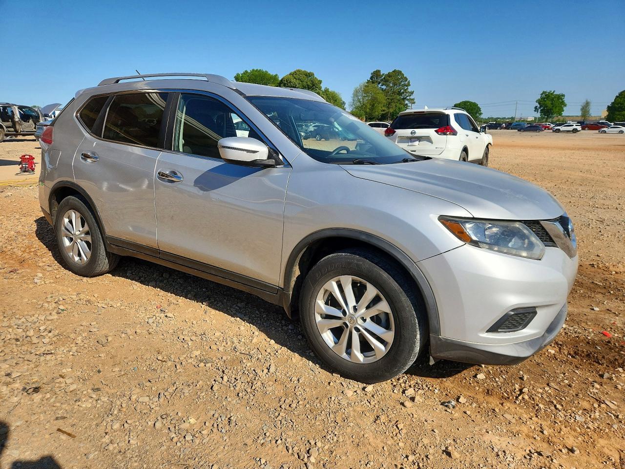 2016 NISSAN ROGUE