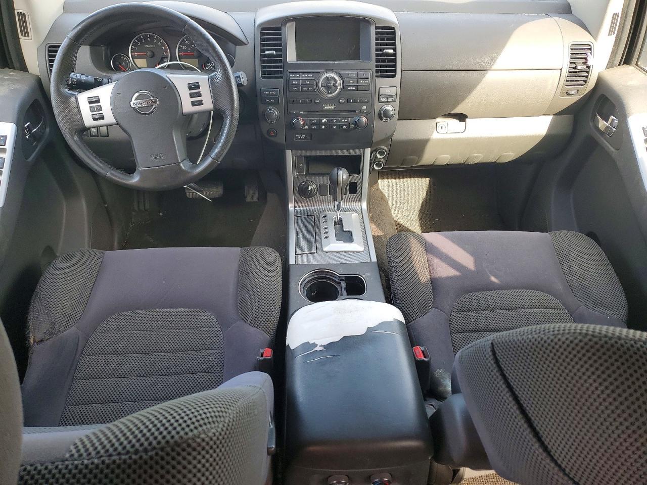 2010 NISSAN PATHFINDER