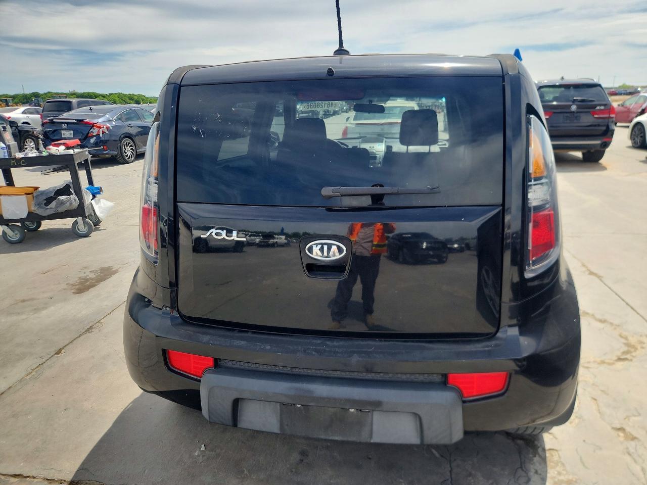 2011 KIA SOUL