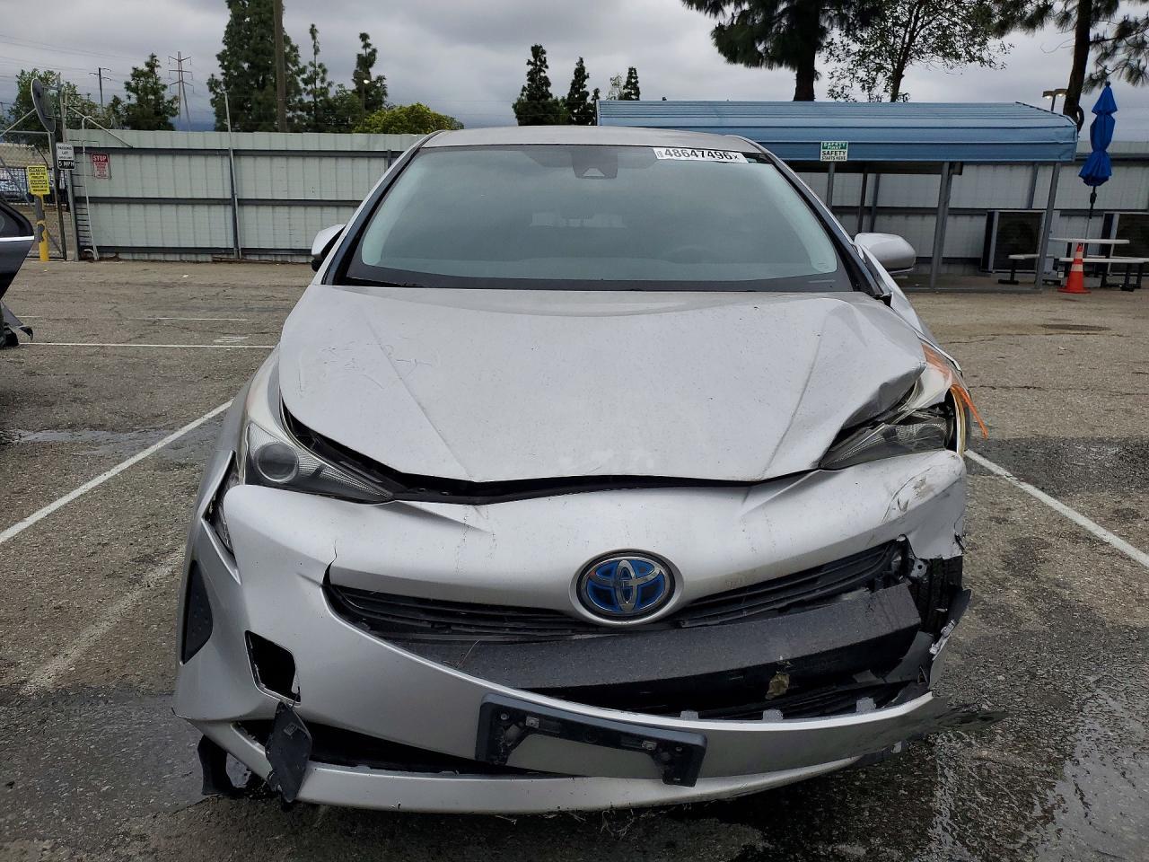 2017 TOYOTA PRIUS