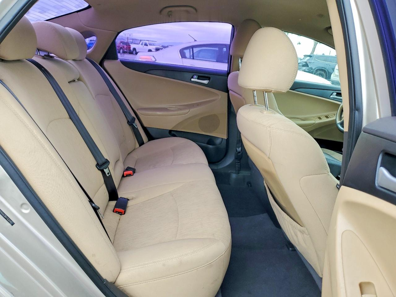 2011 HYUNDAI SONATA