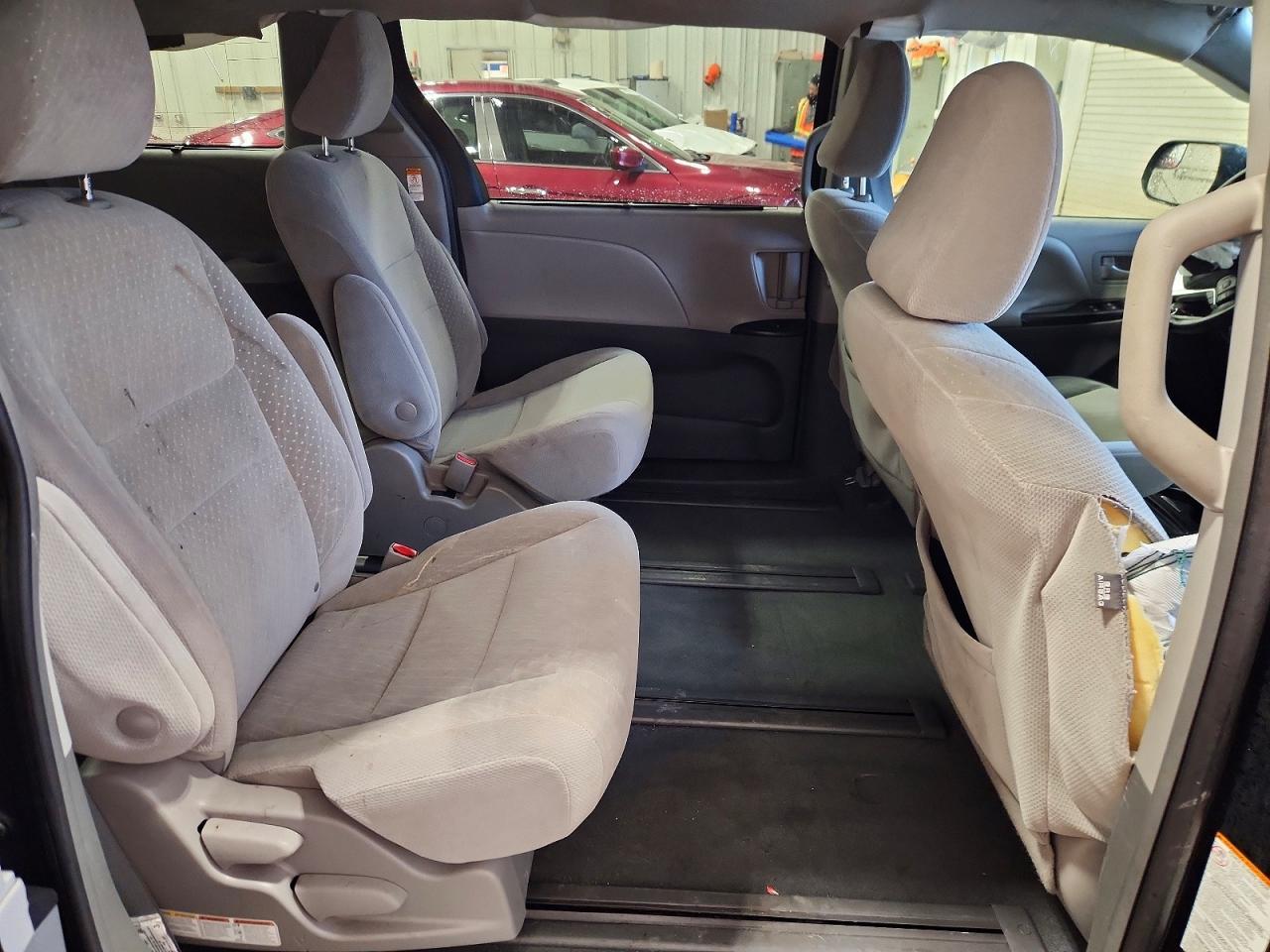 2019 TOYOTA SIENNA