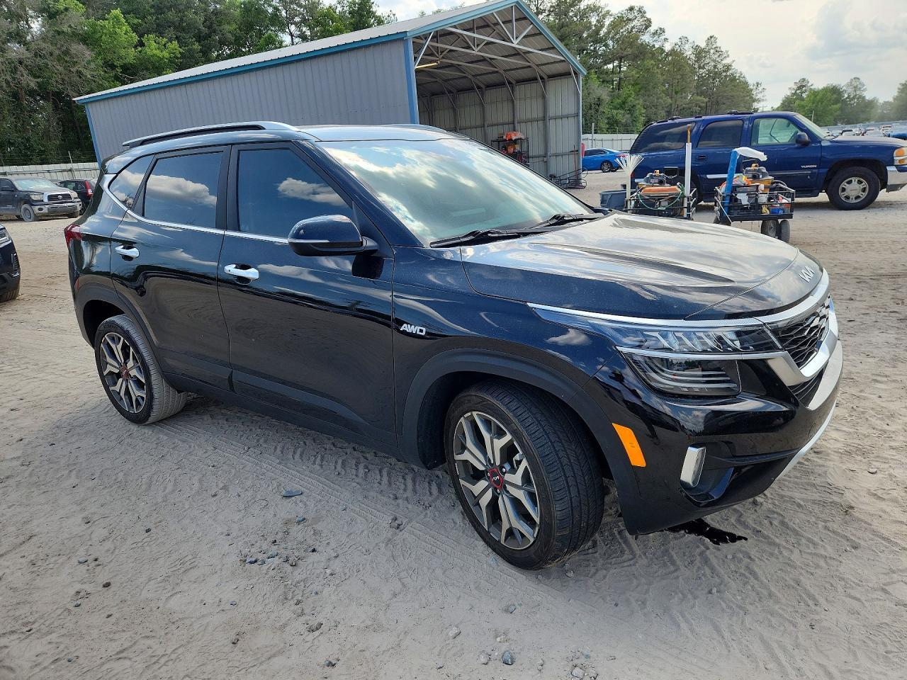 2023 KIA SELTOS