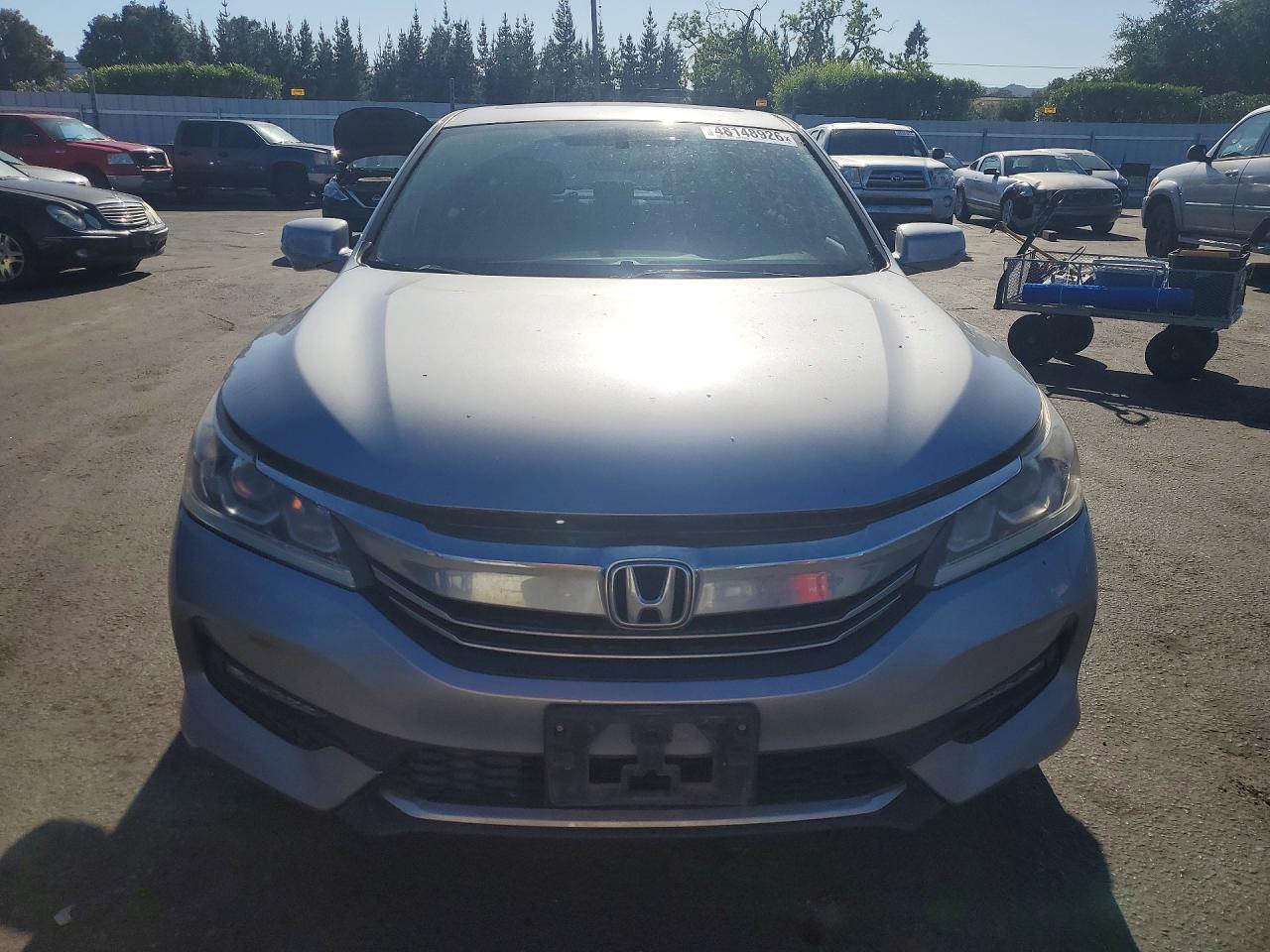 2017 HONDA ACCORD