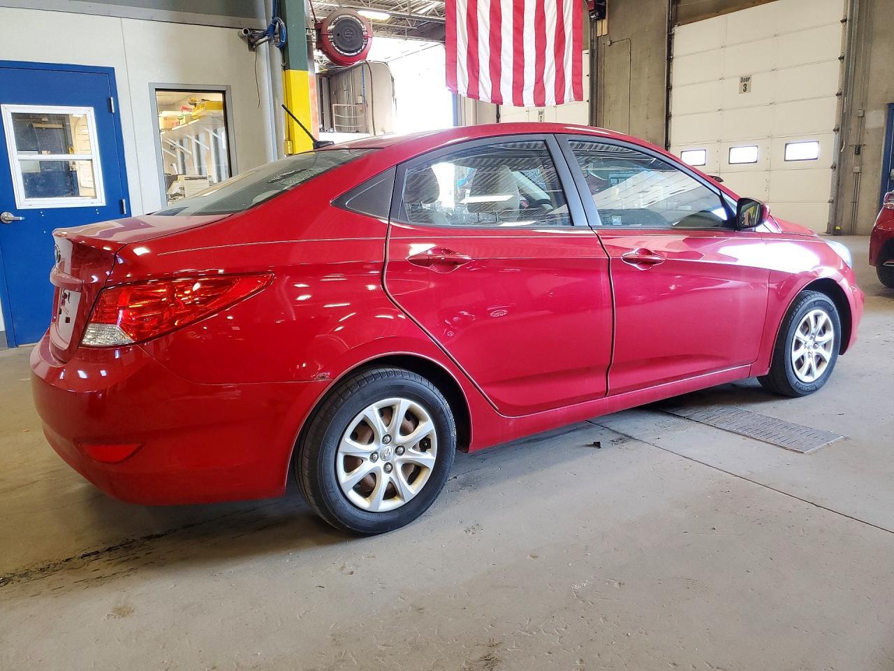 2012 HYUNDAI ACCENT