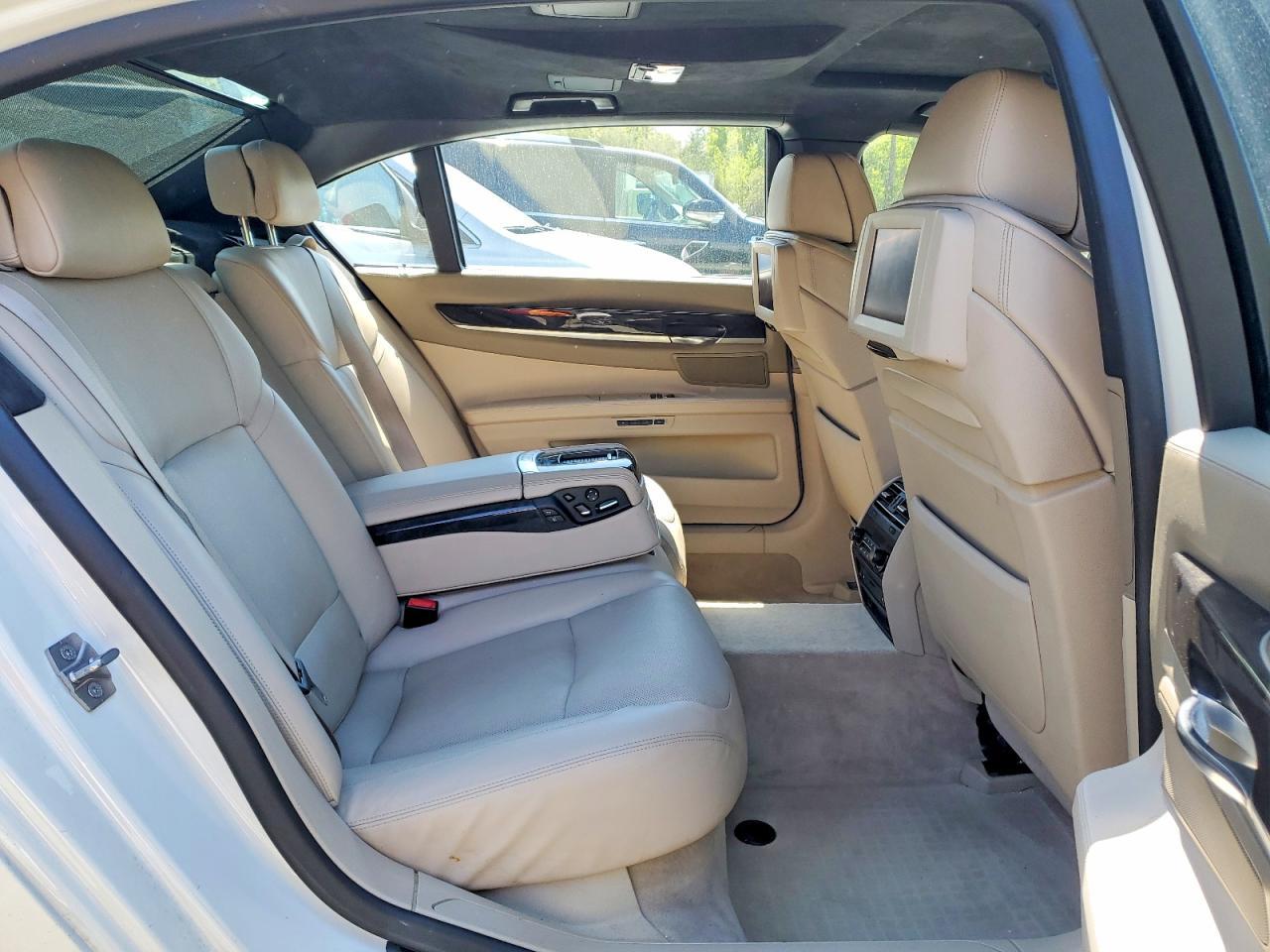 2011 BMW 7 series