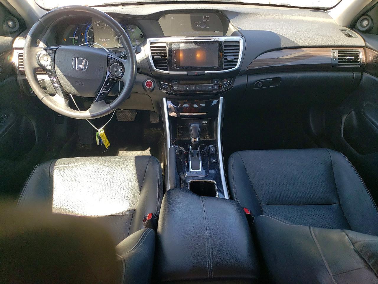 2017 HONDA ACCORD