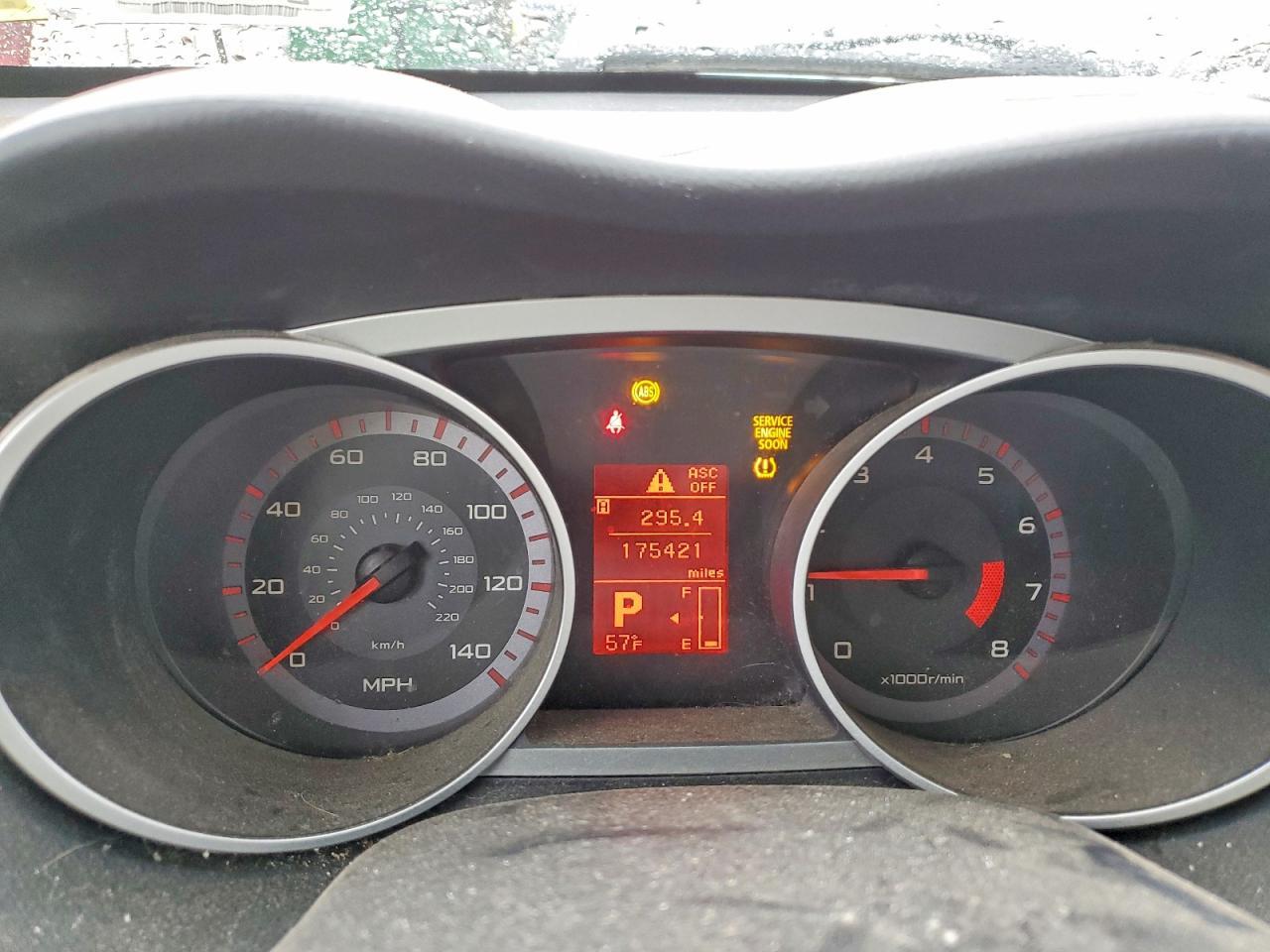 2008 MITSUBISHI outlander