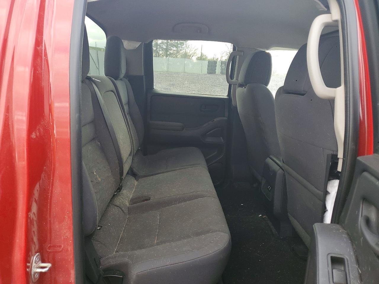 2022 NISSAN Frontier