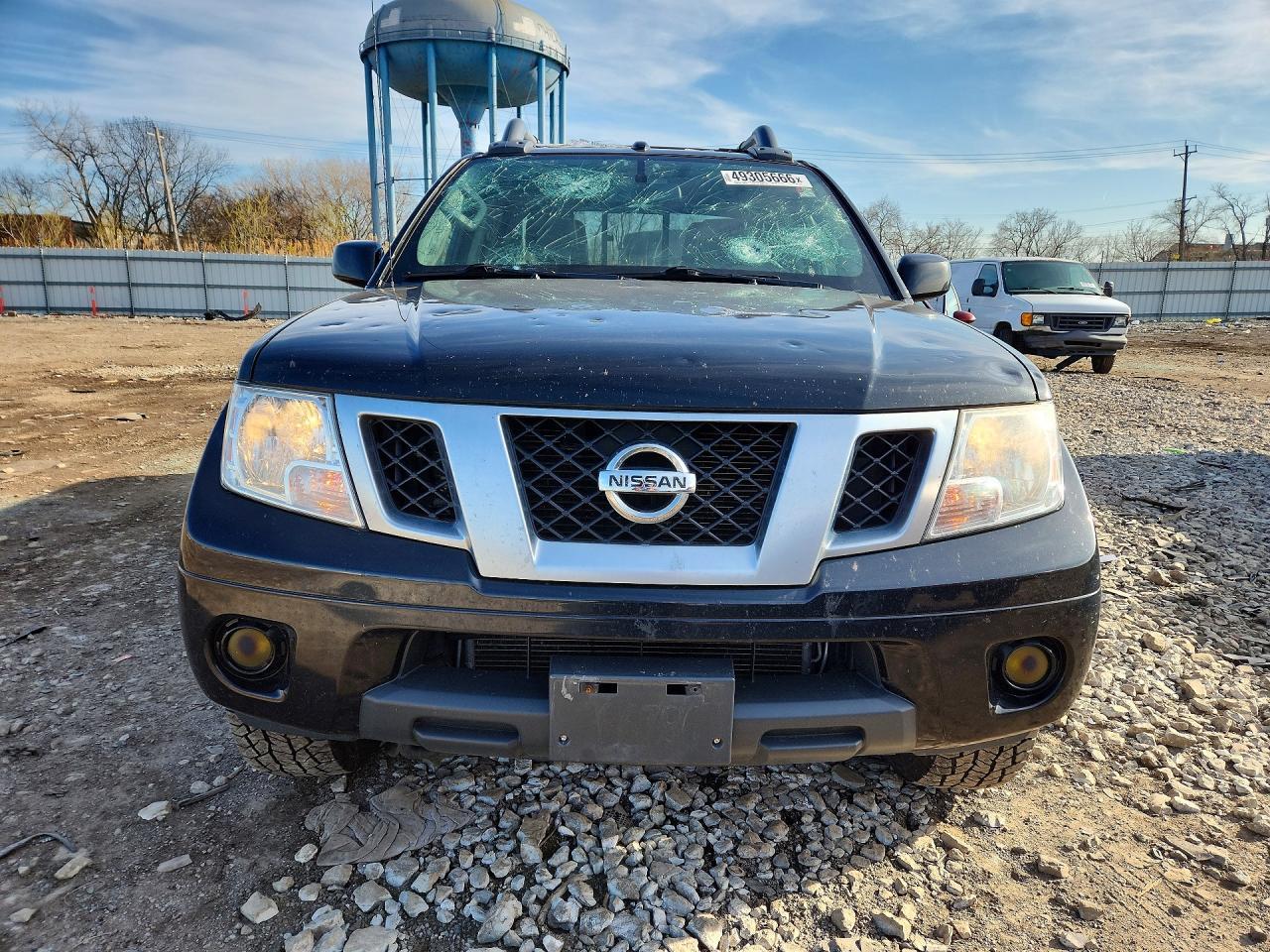2017 NISSAN Frontier