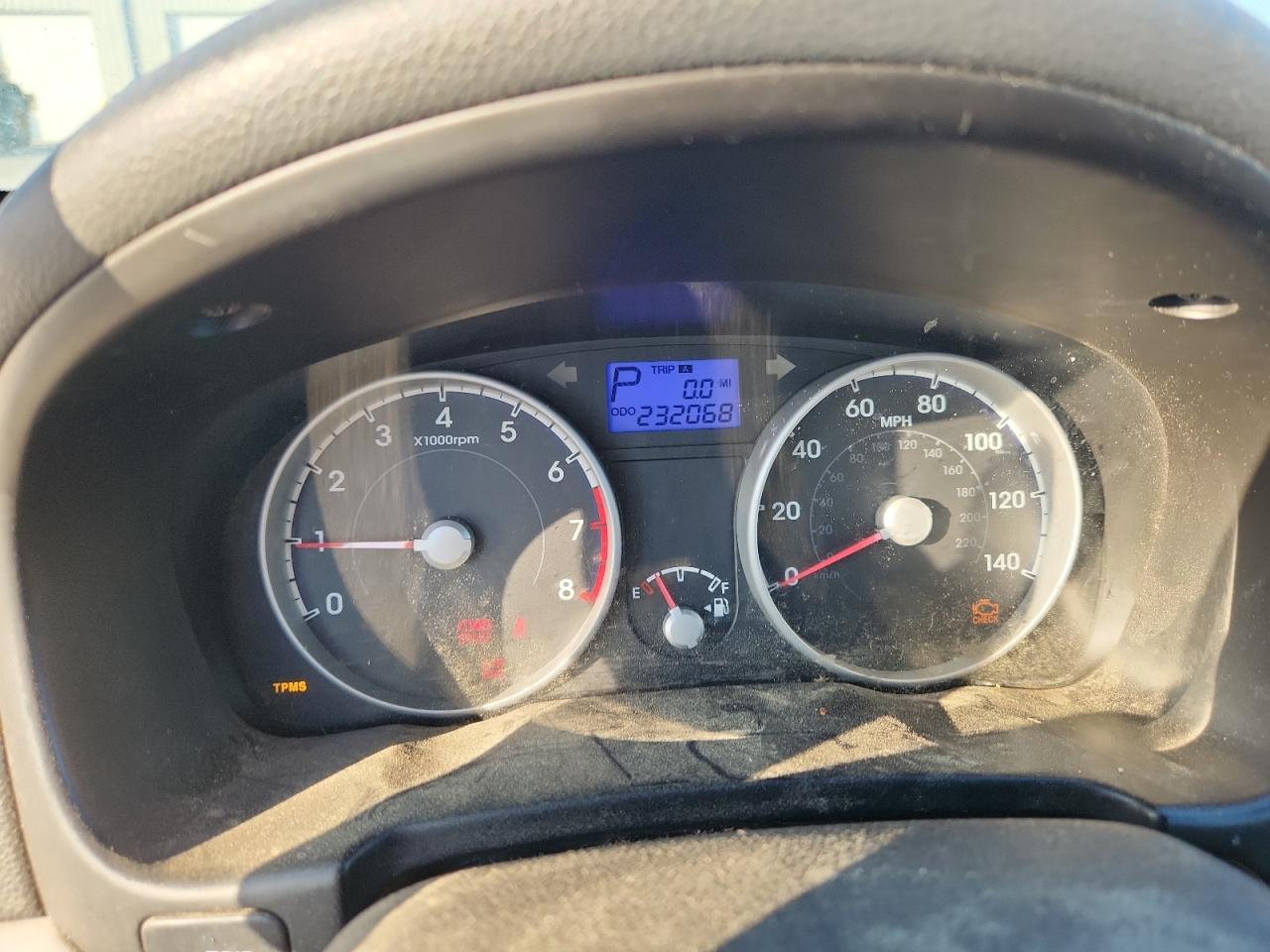 2010 HYUNDAI ACCENT