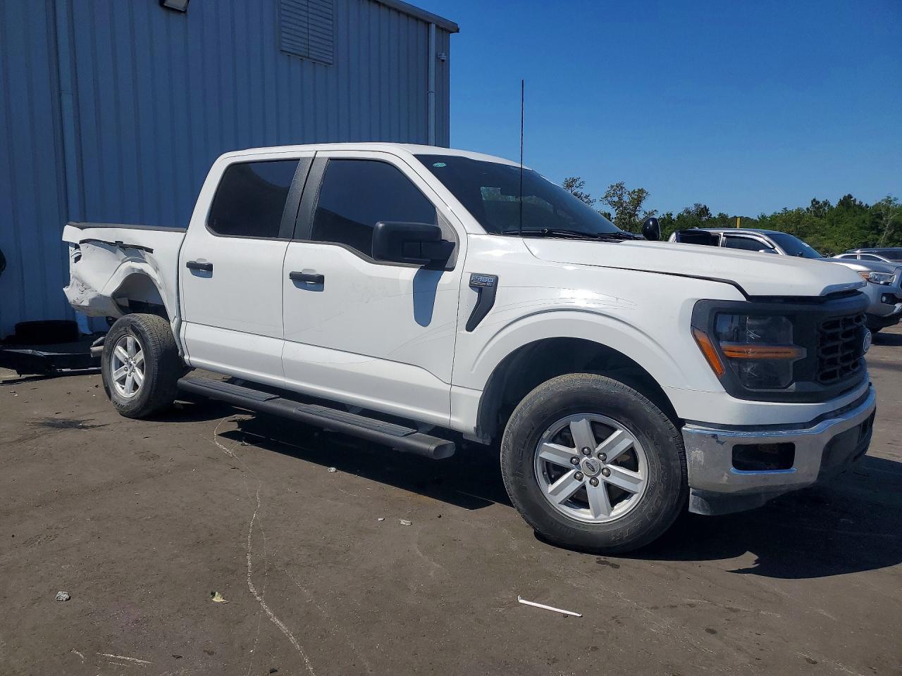 2024 FORD F-150 Lightning