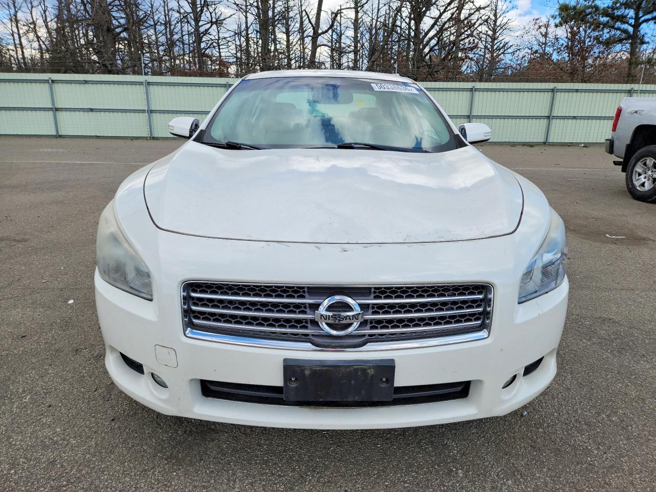 2011 NISSAN Maxima